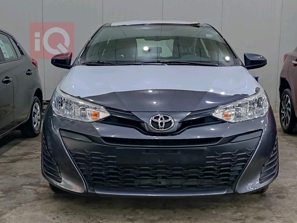 تۆیۆتا یارس